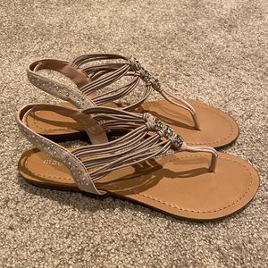 Women’s size 7.5 Madden Girl Sandals